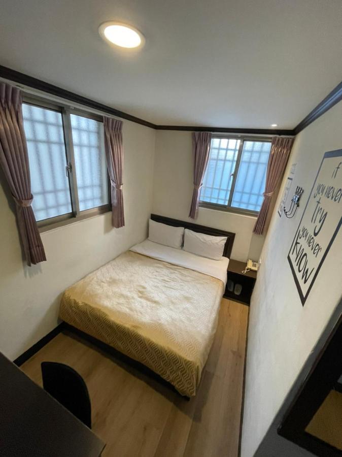 Holiday Business Hotel Taitung 외부 사진